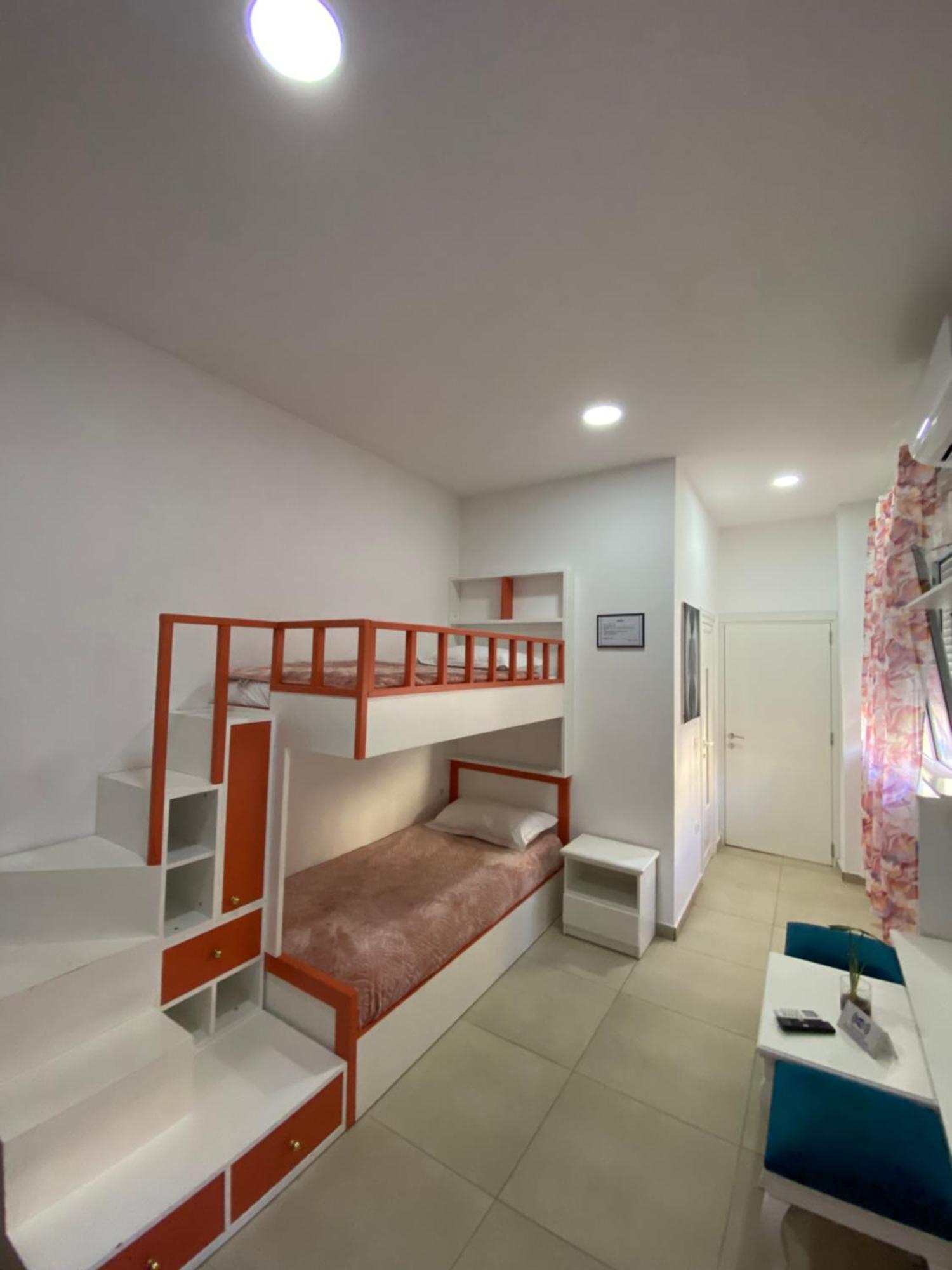 Ayso Inn Tirana City Center ภายนอก รูปภาพ